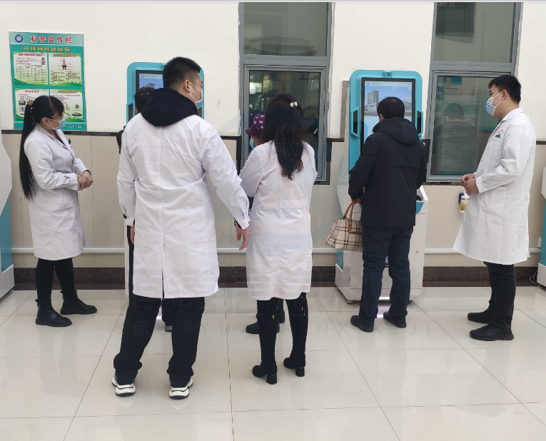 齐齐哈尔甘南县人民医院使用硕远智能银医通自助服务终端
